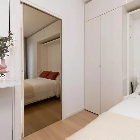Apartment Enjoy - Downtown Nest In Piazza Garibaldi Padova